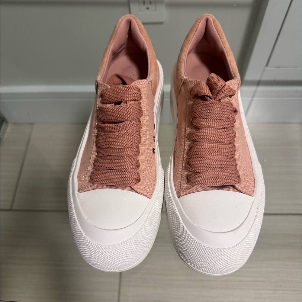 Alexander McQueen